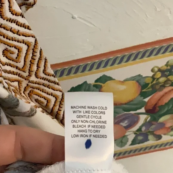 DR2 Floral Kimono/Duster/Cover-Up, Size S/M, White/Red - Picture 7 of 9